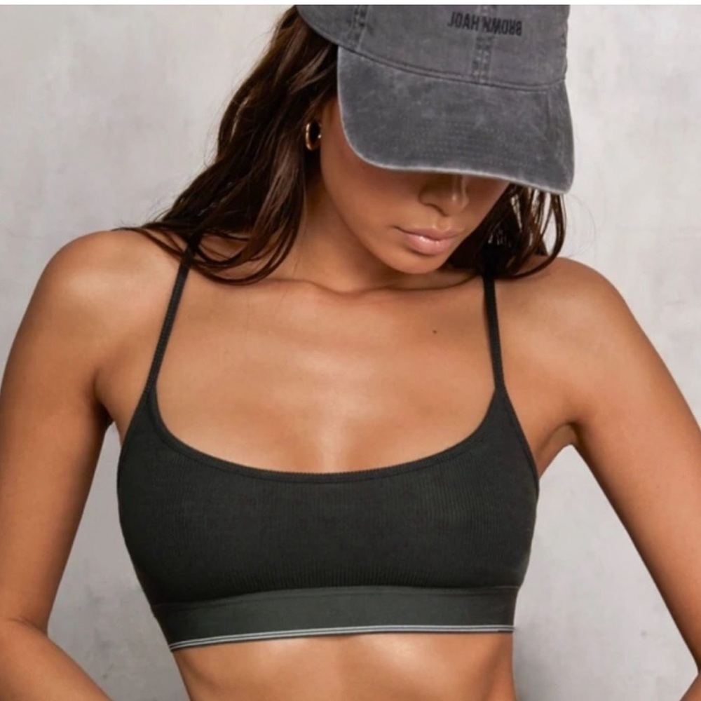 joah brown essential bra black x/s